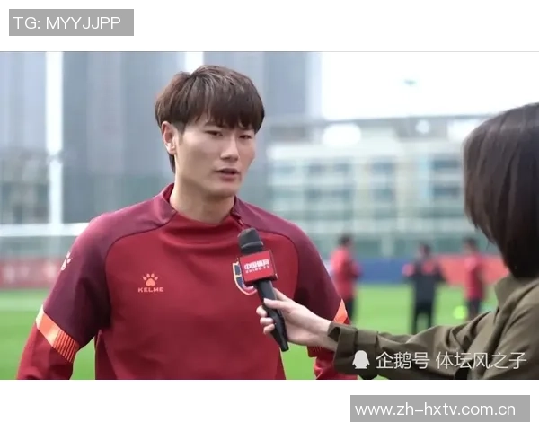 鹿晗携手足球明星展现青春活力引领体育与娱乐的完美结合